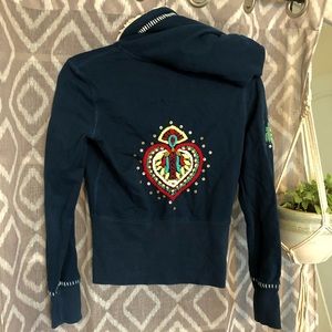 Twisted heart sweatsuit embroidered beaded